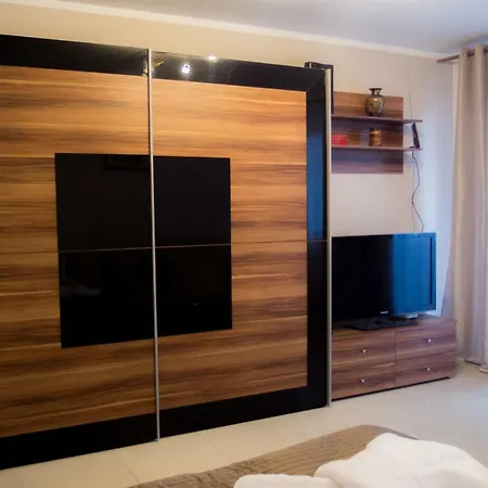 Apartment Reinvest Bandurskiego *
